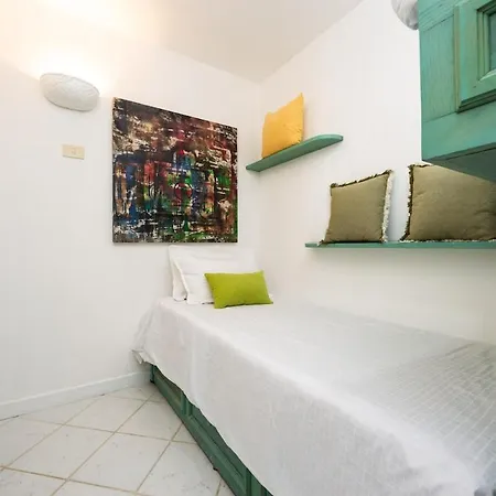 Steps From The With Views And Big Patio! Apartmán Baia Sardinia
