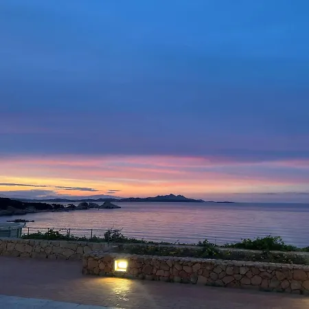 Apartman Steps From The With Views And Big Patio!
