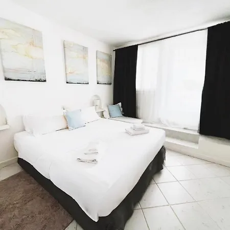 Apartment White Baja Sardinia
