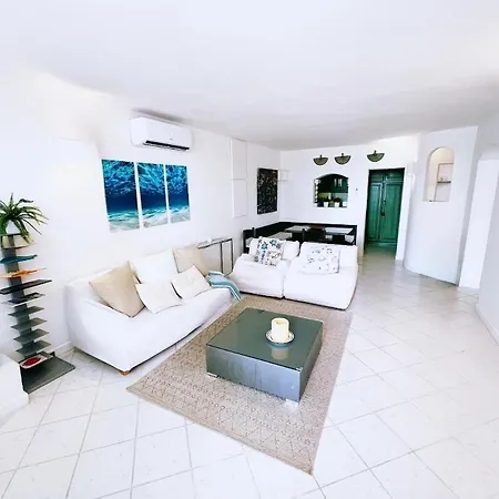 Apartment White Baja Sardinia